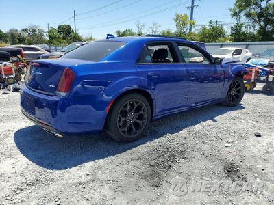Trzecie zdjęcie samochodu z tyłu: 2020 CHRYSLER 300 TOURING VIN:2C3CCAAG0LH112176 - miniatura