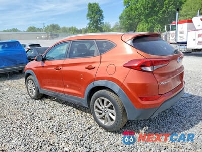 Drugie zdjęcie samochodu z przodu: 2016 HYUNDAI TUCSON SE VIN:KM8J33A48GU104703 - miniatura