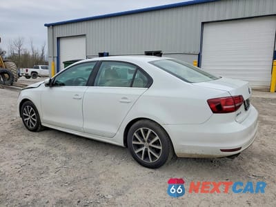 Drugie zdjęcie samochodu z przodu: 2018 VOLKSWAGEN JETTA SE VIN:3VWDB7AJ8JM213317 - miniatura