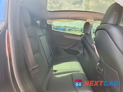 Zdjęcie 10 z 11 samochodu: 2026 TESLA MODEL Y VIN:7SAYGDEEXTA412877 - miniatura