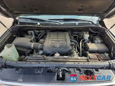 Zdjęcie 11 z 13 samochodu: 2019 TOYOTA TUNDRA CREWMAX LIMITED VIN:5TFFY5F18KX250290 - miniatura