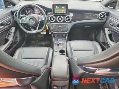 Zdjęcie 8 z 11 samochodu: 2015 MERCEDES-BENZ CLA 45 AMG VIN:WDDSJ5CB2FN212447 - miniatura
