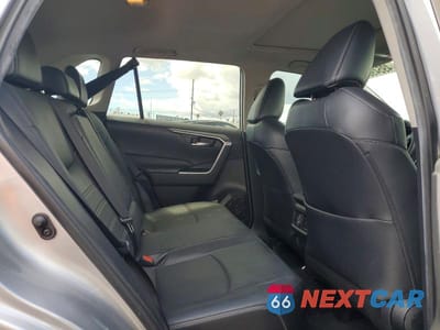 Zdjęcie 11 z 13 samochodu: 2021 TOYOTA RAV4 XLE PREMIUM VIN:2T3C1RFVXMC111255 - miniatura