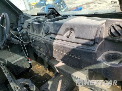 Piąte zdjęcie samochodu w środku: 2023 POLARIS RANGER UTILITY VEHICLE VIN:4XATAE996P8026470 - miniatura
