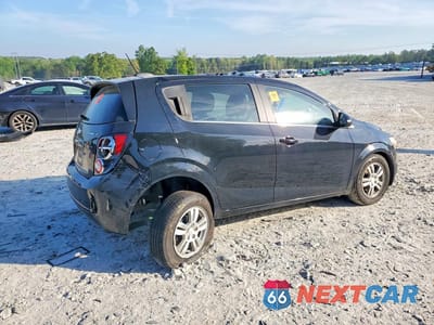 Trzecie zdjęcie samochodu z tyłu: 2016 CHEVROLET SONIC LT VIN:1G1JC6SH8G4181975 - miniatura