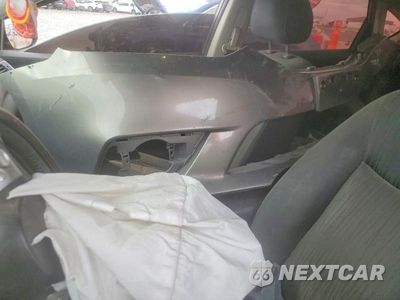 Zdjęcie 12 z 13 samochodu: 2016 NISSAN SENTRA S VIN:3N1AB7AP2GL661127 - miniatura