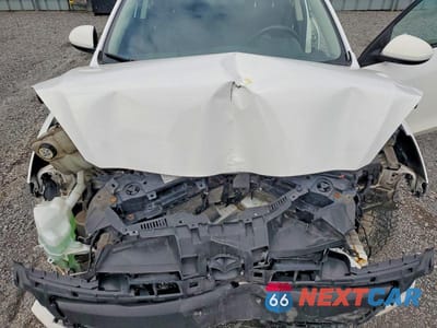 Zdjęcie 11 z 13 samochodu: 2012 MAZDA 3 I VIN:JM1BL1UF5C1671621 - miniatura