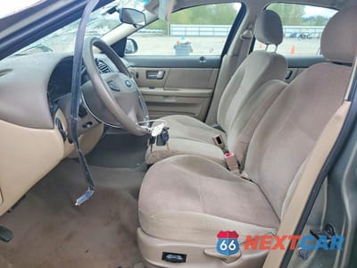Zdjęcie 7 z 12 samochodu: 2002 FORD TAURUS SE VIN:1FAFP53U32G102619 - miniatura