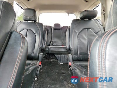 Zdjęcie 10 z 13 samochodu: 2017 CHRYSLER PACIFICA TOURING L VIN:2C4RC1BG6HR739745 - miniatura