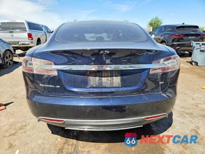 Zdjęcie 6 z 12 samochodu: 2013 TESLA MODEL S VIN:5YJSA1CN1DFP26346 - miniatura