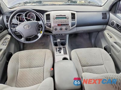 Zdjęcie 8 z 12 samochodu: 2011 TOYOTA TACOMA DOUBLE CAB PRERUNNER VIN:3TMJU4GN2BM123235 - miniatura