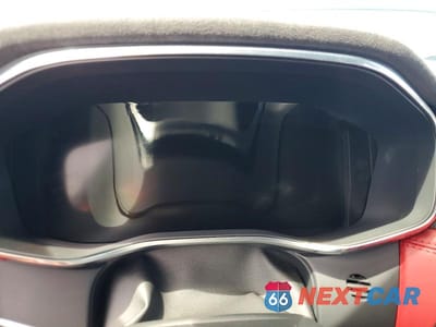Zdjęcie 9 z 11 samochodu: 2022 JAGUAR F-PACE SVR VIN:SADCZ2EE0NA696240 - miniatura
