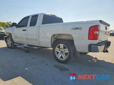 Drugie zdjęcie samochodu z przodu: 2008 CHEVROLET SILVERADO K1500 VIN:1GCEK19068Z292138 - miniatura