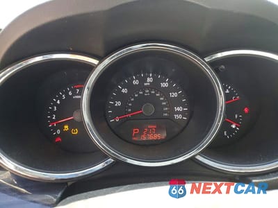 Zdjęcie 9 z 13 samochodu: 2013 KIA SORENTO EX VIN:5XYKU3A22DG421264 - miniatura