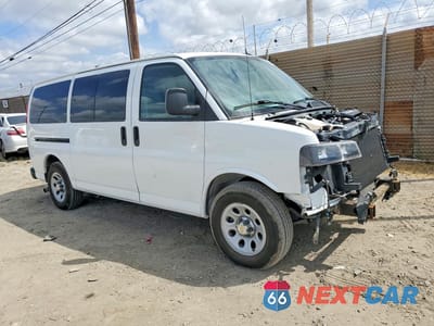 Czwarte zdjęcie samochodu z boku: 2012 CHEVROLET EXPRESS G1500 LT VIN:1GNSGCF42C1130285 - miniatura