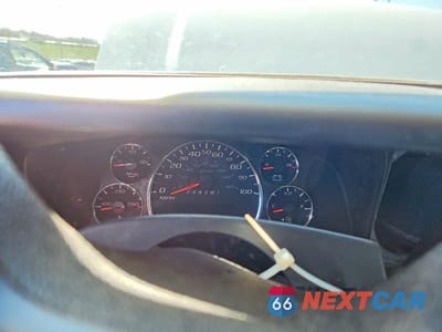 Zdjęcie 9 z 12 samochodu: 2017 CHEV EXPRESS G3500 VIN:1GB0GRFF2H1118072 - miniatura