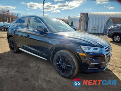 Czwarte zdjęcie samochodu z boku: 2018 AUDI Q5 PREMIUM PLUS VIN:WA1BNAFY0J2097715 - miniatura