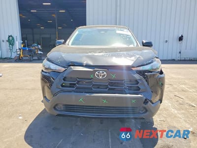 Piąte zdjęcie samochodu w środku: 2026 TOYOTA COROLLA CROSS L VIN:7MUAAAAG6TV179221 - miniatura