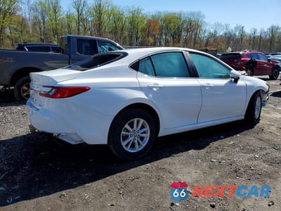 Trzecie zdjęcie samochodu z tyłu: 2025 TOYOTA CAMRY LE VIN:4T1DAACK1SU511015 - miniatura