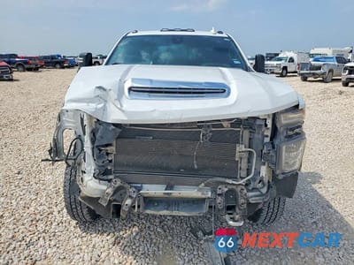 Piąte zdjęcie samochodu w środku: 2020 CHEVROLET SILVERADO K3500 HIGH COUNTRY VIN:1GC4YVEY4LF174709 - miniatura