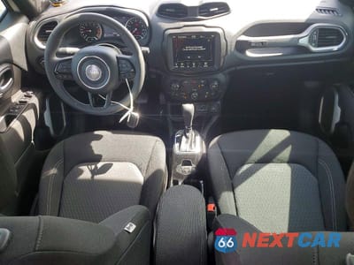 Zdjęcie 8 z 13 samochodu: 2021 JEEP RENEGADE LATITUDE VIN:ZACNJCBB3MPM51973 - miniatura