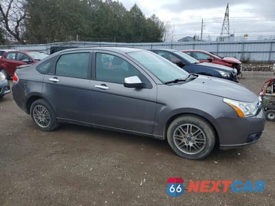Czwarte zdjęcie samochodu z boku: 2011 FORD FOCUS SE VIN:1FAHP3FN8BW156182 - miniatura