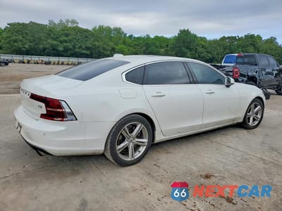 Trzecie zdjęcie samochodu z tyłu: 2018 VOLVO S90 T5 MOMENTUM VIN:LVY982AK2JP039234 - miniatura
