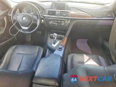 Zdjęcie 8 z 11 samochodu: 2015 BMW 328 XI SULEV VIN:WBA3B5C50FP654392 - miniatura