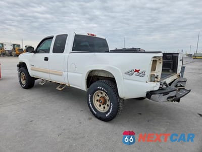 Drugie zdjęcie samochodu z przodu: 2004 CHEVROLET SILVERADO K2500 VIN:1GCGK29U04Z179796 - miniatura