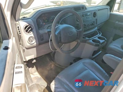 Zdjęcie 8 z 13 samochodu: 2011 FORD ECONOLINE E150 VAN VIN:1FTNE1EW0BDB31760 - miniatura