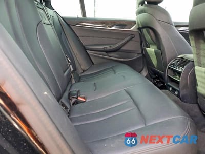 Zdjęcie 10 z 11 samochodu: 2019 BMW 530E VIN:WBAJA9C52KB399446 - miniatura