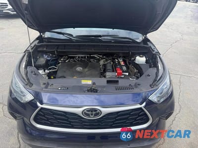Zdjęcie 10 z 12 samochodu: 2022 TOYOTA HIGHLANDER XLE VIN:5TDGZRBH0NS579930 - miniatura