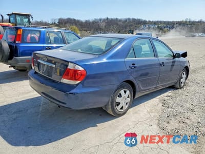 Trzecie zdjęcie samochodu z tyłu: 2006 TOYOTA CAMRY LE VIN:4T1BE30K96U106117 - miniatura