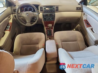 Zdjęcie 8 z 13 samochodu: 2005 TOYOTA COROLLA LE VIN:2T1BR32E05C370015 - miniatura