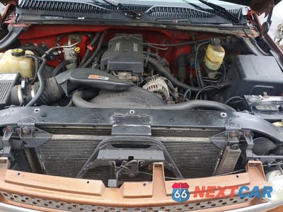 Zdjęcie 11 z 12 samochodu: 2000 CHEVROLET SILVERADO K2500 VIN:1GCGK24U3YE241549 - miniatura