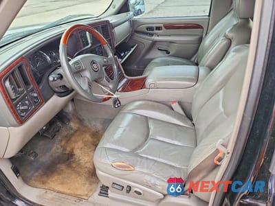Zdjęcie 7 z 14 samochodu: 2006 CADILLAC ESCALADE ESV VIN:3GYFK66N96G212470 - miniatura