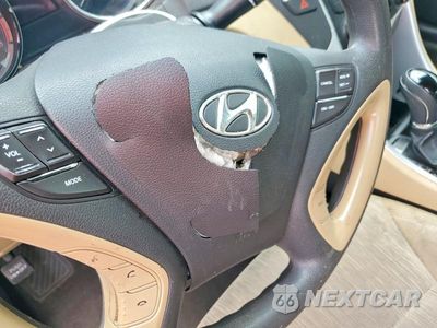 Zdjęcie 12 z 13 samochodu: 2013 HYUNDAI SONATA GLS VIN:5NPEB4AC7DH737656 - miniatura