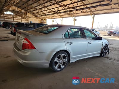 Trzecie zdjęcie samochodu z tyłu: 2011 FORD FUSION SPORT VIN:3FAHP0KC6BR121341 - miniatura