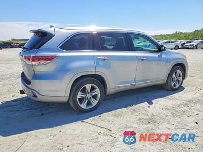 Trzecie zdjęcie samochodu z tyłu: 2015 TOYOTA HIGHLANDER LIMITED PLATINUM VIN:5TDDKRFH6FS151332 - miniatura