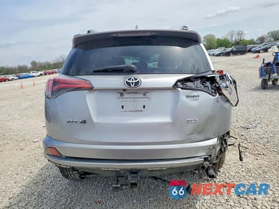 Zdjęcie 6 z 13 samochodu: 2018 TOYOTA RAV4 XLE VIN:2T3WFREV2JW441496 - miniatura