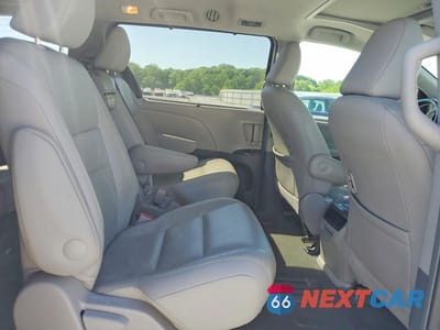 Zdjęcie 11 z 13 samochodu: 2016 TOYOTA SIENNA XLE 8-PASSENGER VIN:5TDYK3DC7GS722785 - miniatura
