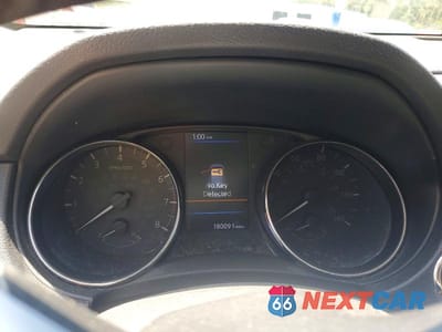 Zdjęcie 9 z 13 samochodu: 2018 NISSAN ROGUE SV VIN:KNMAT2MT6JP518960 - miniatura