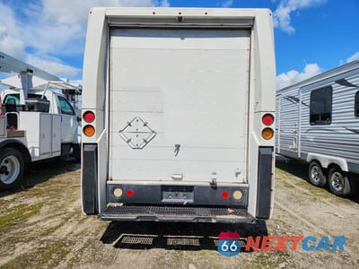 Zdjęcie 6 z 12 samochodu: 2013 ISUZU NPR DELIVERY TRUCK VIN:JALB4T172D7W01478 - miniatura