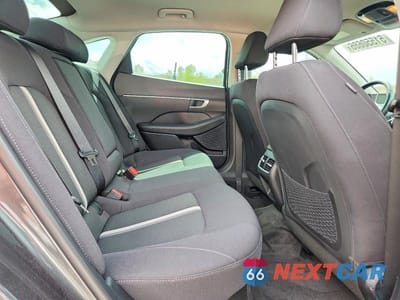 Zdjęcie 10 z 12 samochodu: 2024 HYUNDAI SONATA HYBRID SEL VIN:KMHL34JJ0RA101724 - miniatura