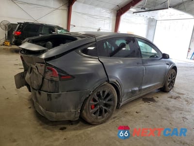 Trzecie zdjęcie samochodu z tyłu: 2023 TESLA MODEL X VIN:7SAXCBE66PF427390 - miniatura