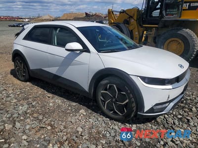 Czwarte zdjęcie samochodu z boku: 2022 HYUNDAI IONIQ 5 SE VIN:KM8KMDAF0NU098983 - miniatura