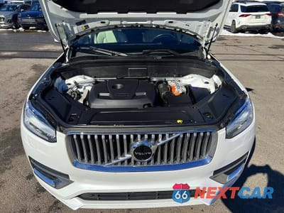 Zdjęcie 8 z 10 samochodu: 2021 VOLVO XC90 T8 RECHARGE INSCRIPTION EXPRESS VIN:YV4BR0CK7M1700459 - miniatura