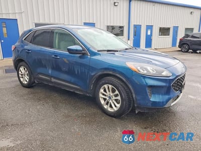 Czwarte zdjęcie samochodu z boku: 2020 FORD ESCAPE SE VIN:1FMCU0G61LUB43379 - miniatura