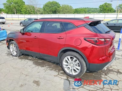 Drugie zdjęcie samochodu z przodu: 2022 CHEVROLET BLAZER 3LT VIN:3GNKBDRS7NS187999 - miniatura