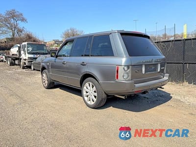 Trzecie zdjęcie samochodu z tyłu: 2008 LAND ROVER RANGE ROVER SUPERCHARGED VIN:SALMF134X8A294364 - miniatura